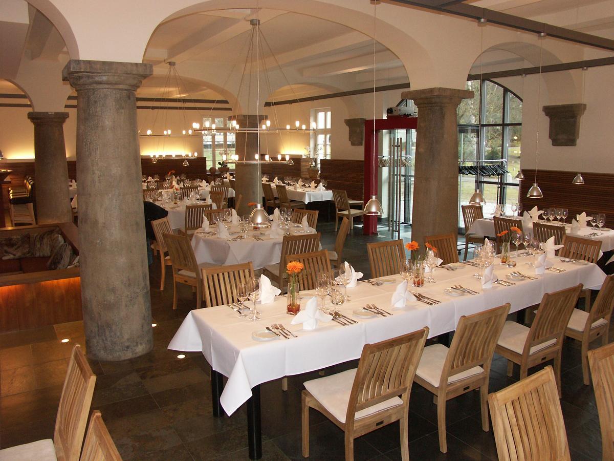 Schloss Hasenwinkel Hotel Exterior photo