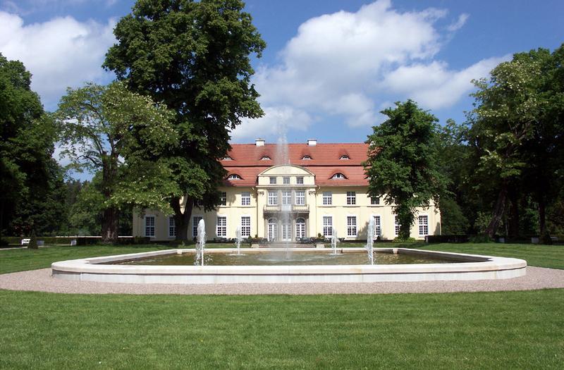 Schloss Hasenwinkel Hotel Exterior photo